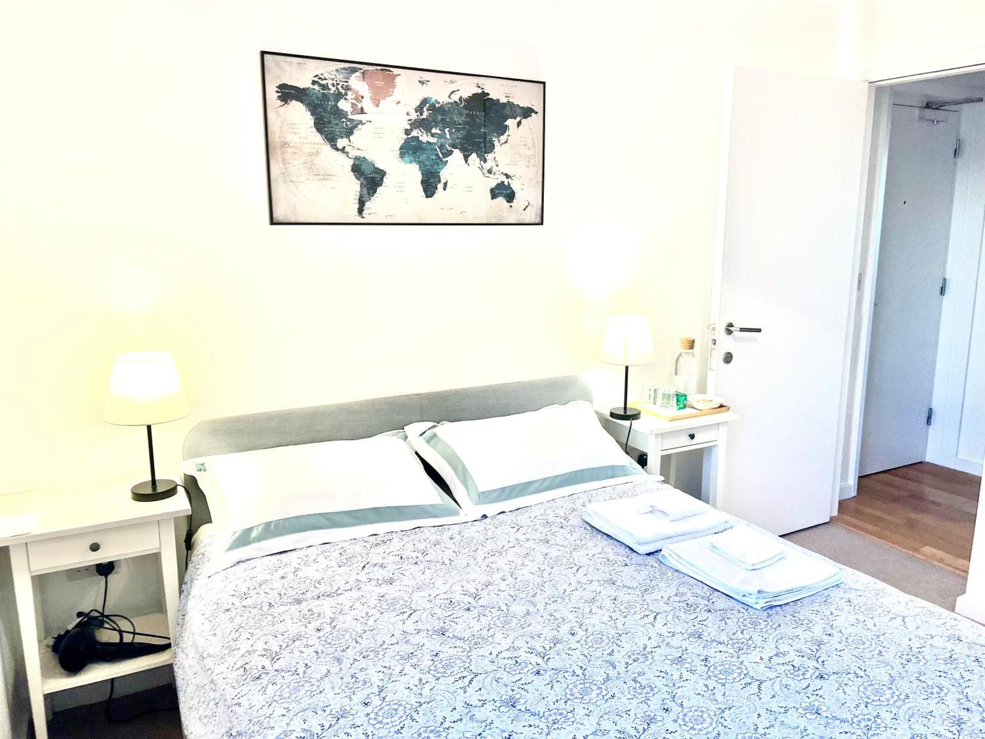 The Room King Size Bed And Private Bathroom دبلن المظهر الخارجي الصورة