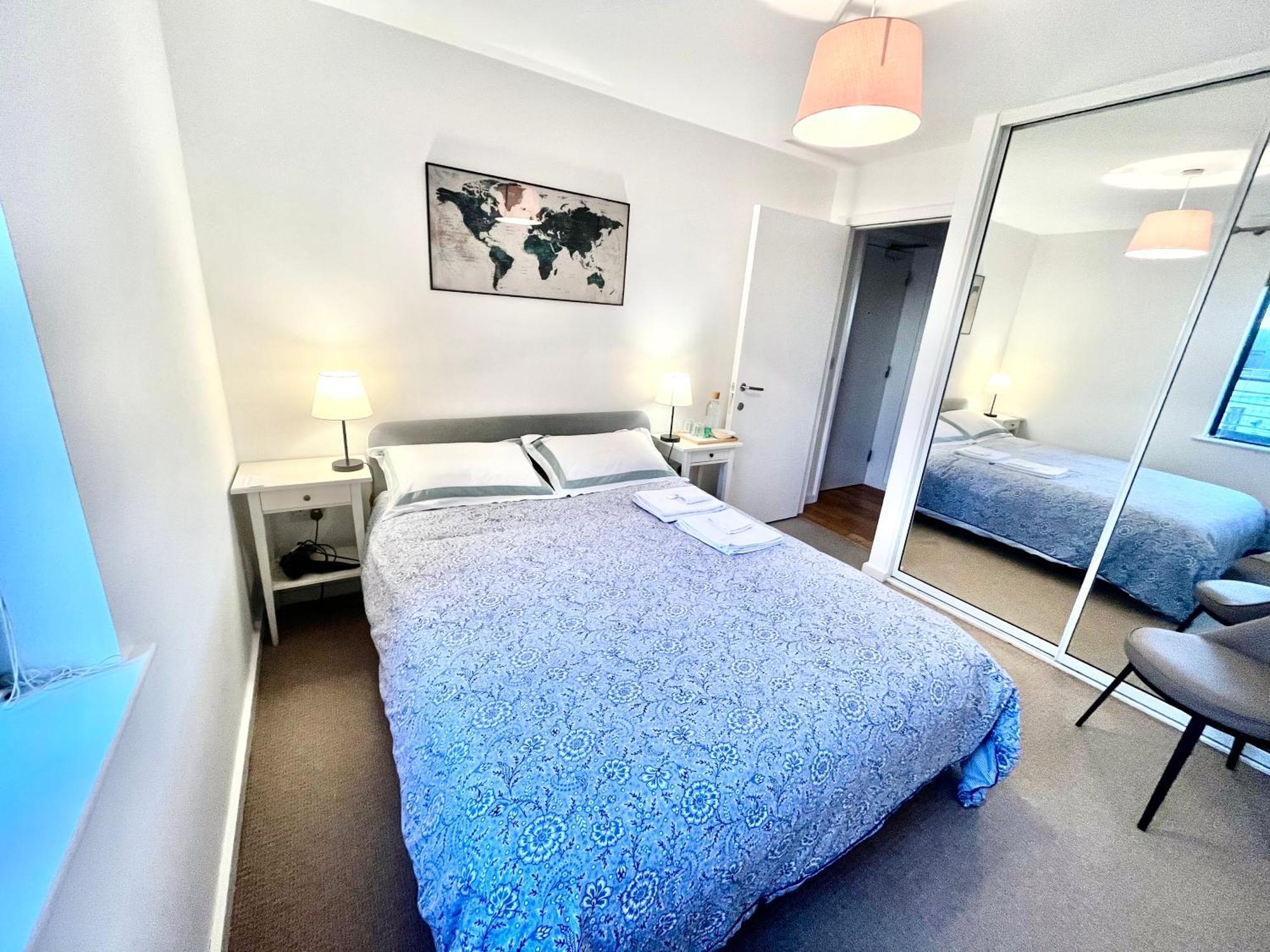 The Room King Size Bed And Private Bathroom دبلن المظهر الخارجي الصورة